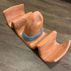 Unique Vintage Ceramic Taco Plate Holder Lotus 1995 Sombrero Hat 13”